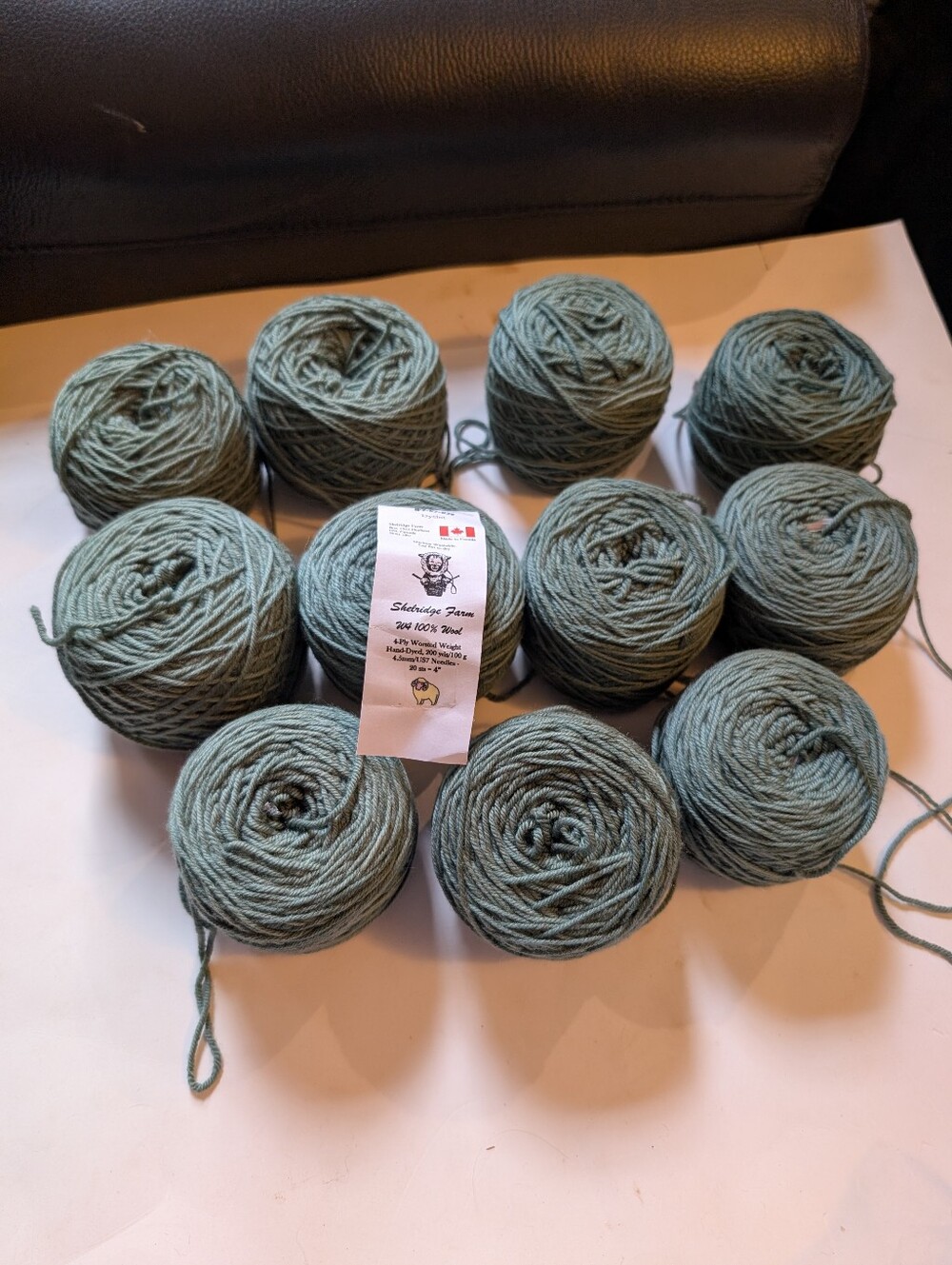 Shetridge Farm 100% Wool in a Spanish moss green color11 x 100 GR BNWT